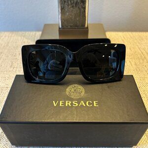 Versace Square Sunglasses with Dark Grey Lens